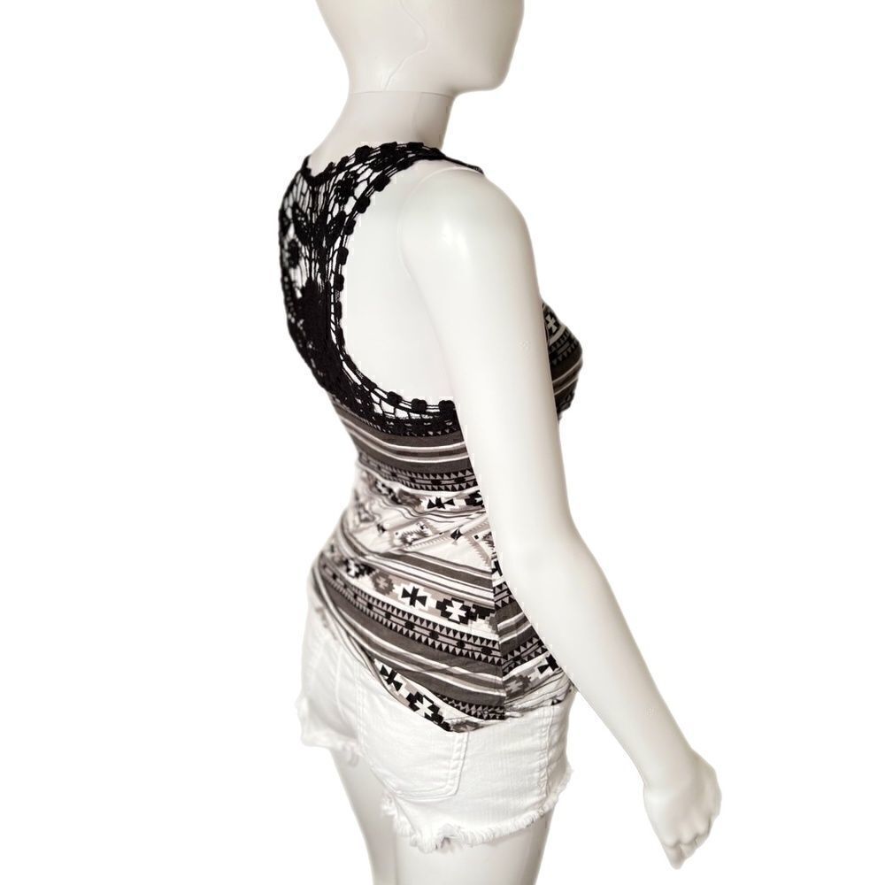 Crochet Back  Knit Tank  - Picture 4 of 7